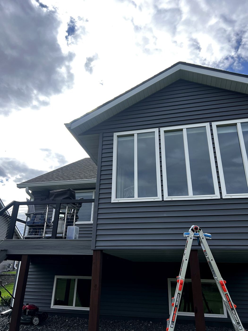 Exterior window cleaning on a two-story home in Rice Lake, WI
